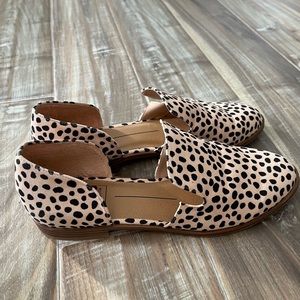 Cheetah spotted shoes Size 8.5 Super cute!